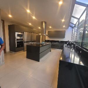 Casa en venta en San Jose De Bavaria, Bogotá · foto 18 de 18