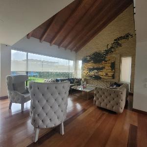 Casa en venta en San Jose De Bavaria, Bogotá · foto 9 de 18