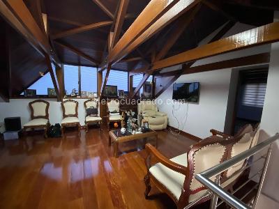 Casa de 4 alcobas en venta en San Jose De Bavaria, Bogotá, 320 m² · foto 8 de 15
