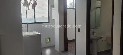 Casa de 4 alcobas en venta en Hacienda San Simon Pl, Bogotá, 477 m² · foto 4 de 16