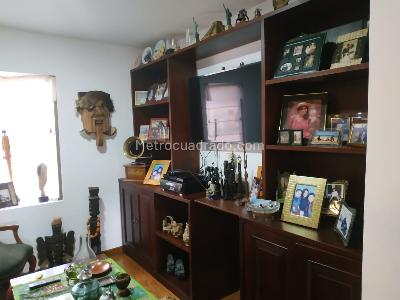 Casa de 4 alcobas en venta en San Jose De Bavaria, Bogotá, 380 m² · foto 7 de 18