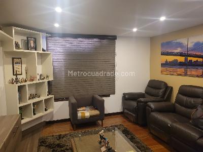 Casa de 4 alcobas en venta en San Jose De Bavaria, Bogotá, 800 m² · foto 7 de 19