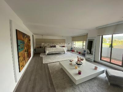 Casa de 4 alcobas en venta en San Jose De Bavaria, Bogotá, 600 m² · foto 10 de 13