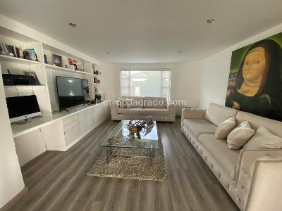 Casa de 4 alcobas en venta en San Jose De Bavaria, Bogotá, 600 m² · foto 3 de 13