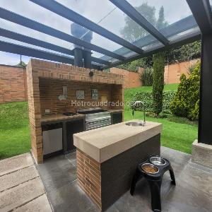 Casa en venta en San Jose De Bavaria, Bogotá · foto 4 de 20