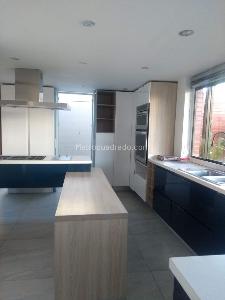 Casa de 4 alcobas en venta en San Jose De Bavaria, Bogotá, 380 m² · foto 10 de 20