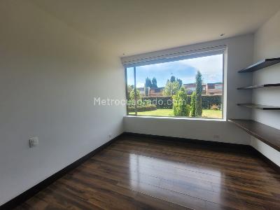 Casa de 4 alcobas en venta en Guaymaral, Bogotá, 525 m² · foto 11 de 20
