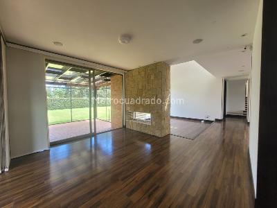 Casa de 4 alcobas en venta en Guaymaral, Bogotá, 525 m² · foto 12 de 20