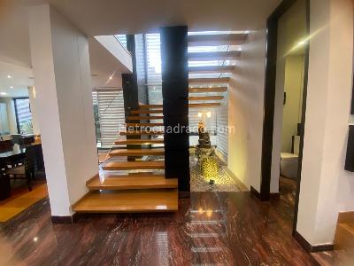 Casa de 4 alcobas en venta en San Jose De Bavaria, Bogotá, 800 m² · foto 4 de 20