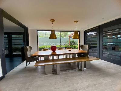 Casa de 4 alcobas en venta en San Jose De Bavaria, Bogotá, 800 m² · foto 14 de 16