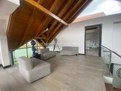 Casa de 4 alcobas en venta en San Jose De Bavaria, Bogotá, 800 m² · foto 9 de 16