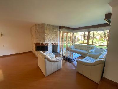 Casa de 4 alcobas en venta en San Jose De Bavaria, Bogotá, 350 m² · foto 9 de 20