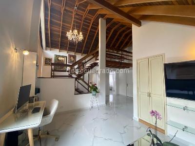 Casa de 5 alcobas en venta en San Jose De Bavaria, Bogotá, 460 m² · foto 8 de 17