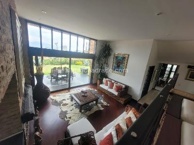 Casa de 3 alcobas en venta en San Jose De Bavaria, Bogotá, 380 m² · foto 14 de 20