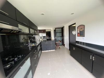 Casa de 3 alcobas en venta en San Jose De Bavaria, Bogotá, 380 m² · foto 6 de 20
