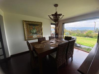 Casa de 3 alcobas en venta en San Jose De Bavaria, Bogotá, 380 m² · foto 9 de 20
