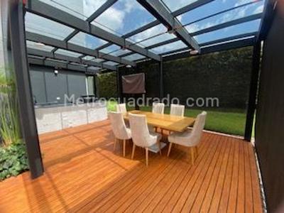 Casa de 4 alcobas en venta en Guaymaral, Bogotá, 1470 m² · foto 12 de 20