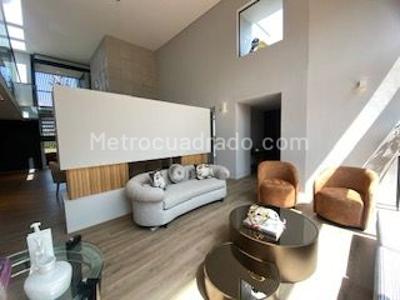 Casa de 4 alcobas en venta en Guaymaral, Bogotá, 1470 m² · foto 15 de 20