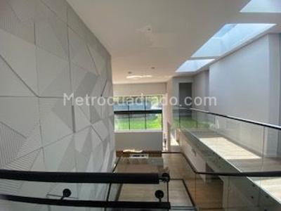 Casa de 4 alcobas en venta en Guaymaral, Bogotá, 1470 m² · foto 19 de 20