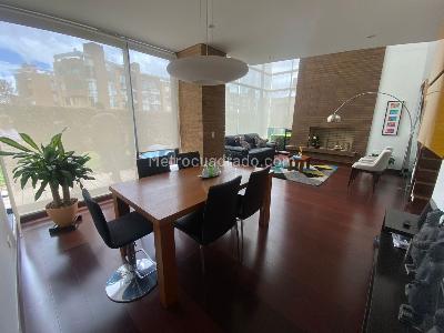 Casa de 3 alcobas en venta en Cerros Altos De Suba, Bogotá, 223 m² · foto 3 de 14