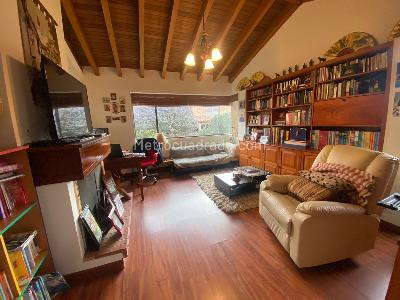 Casa de 4 alcobas en venta en San Jose De Bavaria, Bogotá, 328 m² · foto 13 de 20