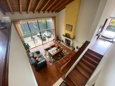 Casa de 4 alcobas en venta en San Jose De Bavaria, Bogotá, 328 m² · foto 18 de 20