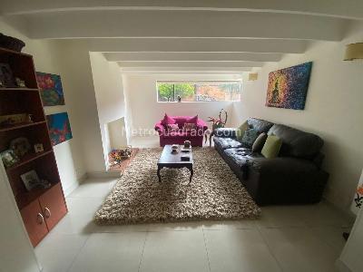 Casa de 4 alcobas en venta en San Jose De Bavaria, Bogotá, 328 m² · foto 6 de 20