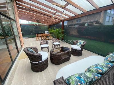 Casa de 4 alcobas en venta en San Jose De Bavaria, Bogotá, 328 m² · foto 8 de 20