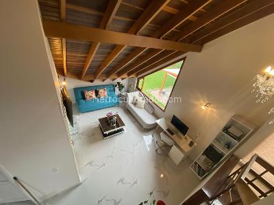 Casa de 4 alcobas en venta en San Jose De Bavaria, Bogotá, 400 m² · foto 12 de 16