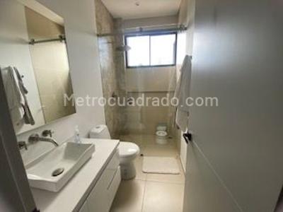 Casa de 4 alcobas en venta en Guaymaral, Bogotá, 1470 m² · foto 15 de 20