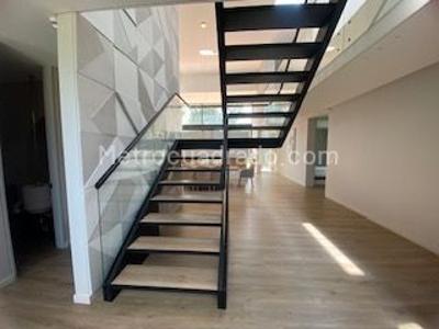 Casa de 4 alcobas en venta en Guaymaral, Bogotá, 1470 m² · foto 4 de 20
