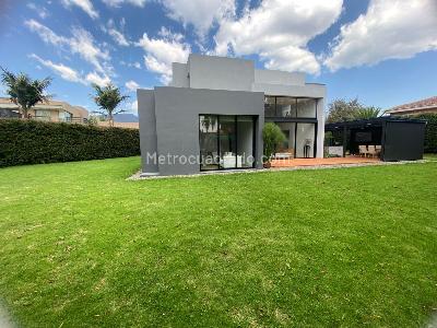 Casa de 4 alcobas en venta en San Simon, Bogotá, 428 m² · foto 4 de 19