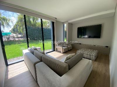 Casa de 4 alcobas en venta en San Simon, Bogotá, 428 m² · foto 9 de 19