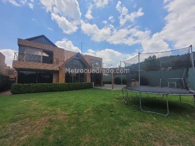 Casa de 4 alcobas en venta en San Jose De Bavaria, Bogotá, 800 m² · foto 5 de 20