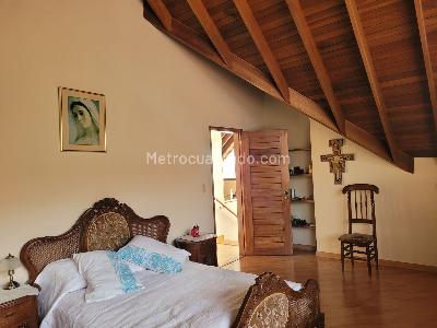 Casa de 3 alcobas en venta en San Jose De Bavaria, Bogotá, 280 m² · foto 8 de 19