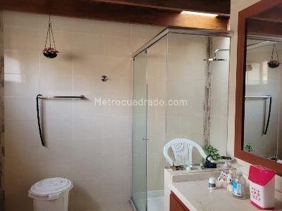 Casa de 3 alcobas en venta en San Jose De Bavaria, Bogotá, 280 m² · foto 10 de 19