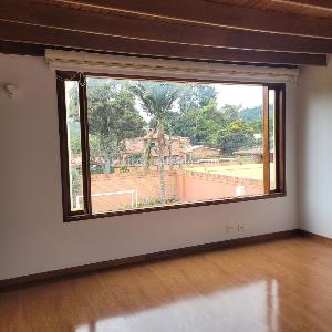 Casa en venta en San Jose De Bavaria, Bogotá · foto 6 de 20