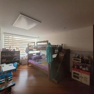 Casa de 4 alcobas en venta en San Jose De Bavaria, Bogotá, 260 m² · foto 12 de 15