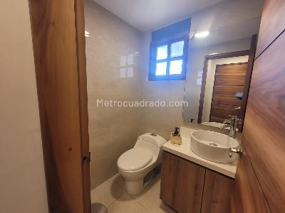Casa de 3 alcobas en venta en San Jose De Bavaria, Bogotá, 800 m² · foto 13 de 13