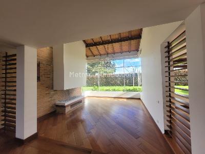 Casa de 4 alcobas en venta en Guaymaral, Bogotá, 1400 m² · foto 19 de 19