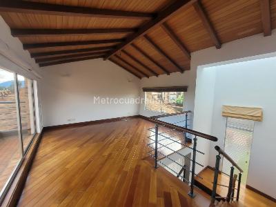 Casa de 4 alcobas en venta en Guaymaral, Bogotá, 1400 m² · foto 9 de 19