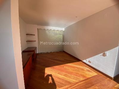 Casa de 4 alcobas en venta en Hacienda San Simon, Bogotá, 1450 m² · foto 4 de 11