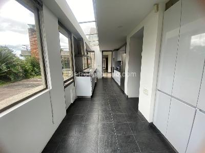 Casa de 4 alcobas en venta en Hacienda San Simon, Bogotá, 1700 m² · foto 4 de 8