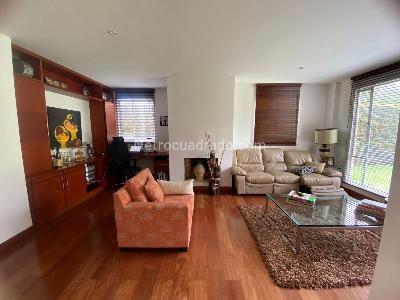 Casa de 4 alcobas en venta en Guaymaral, Bogotá, 1504 m² · foto 13 de 18