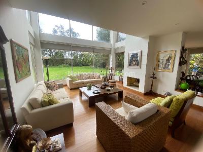 Casa de 4 alcobas en venta en Guaymaral, Bogotá, 1504 m² · foto 15 de 18