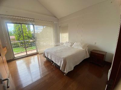 Casa de 4 alcobas en venta en Guaymaral, Bogotá, 1504 m² · foto 3 de 18