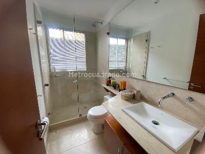 Casa de 4 alcobas en venta en Guaymaral, Bogotá, 1504 m² · foto 5 de 18