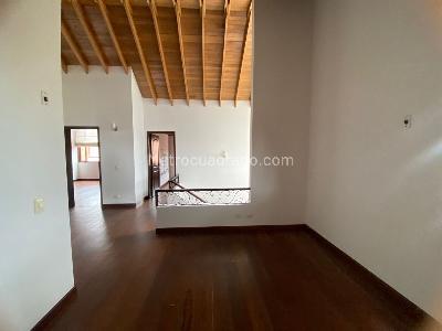 Casa en venta en San Jose De Bavaria, Bogotá · foto 16 de 20