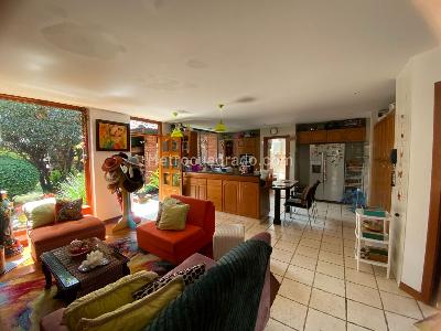 Casa de 3 alcobas en venta en San Jose De Bavaria, Bogotá, 300 m² · foto 10 de 17