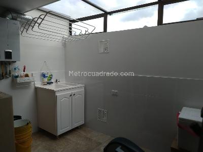 Casa de 4 alcobas en venta en San Jose De Bavaria, Bogotá, 340 m² · foto 5 de 14